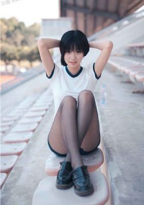 恨恨撸