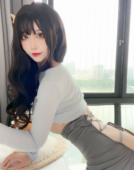漂亮的姨母